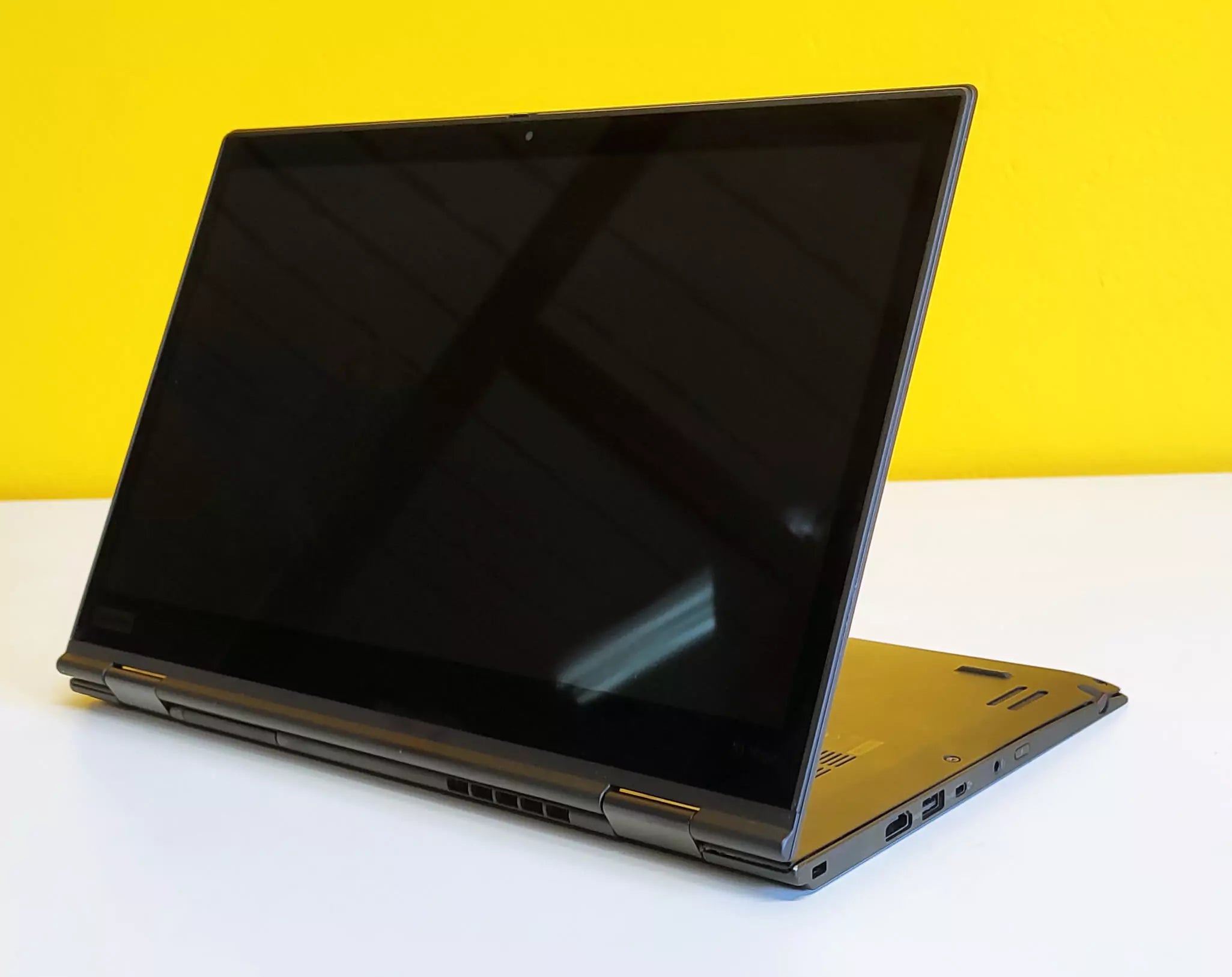 Lenovo ThinkPad X1 Yoga 2 Lenovo ThinkPad X1 Yoga 2